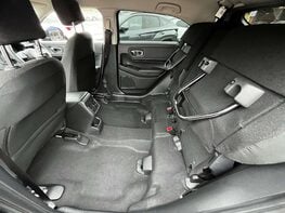 Honda HR-V 1.5 HR-V Elegance i-MMD CVT 5dr 65