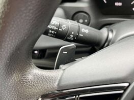 Honda HR-V 1.5 HR-V Elegance i-MMD CVT 5dr 54