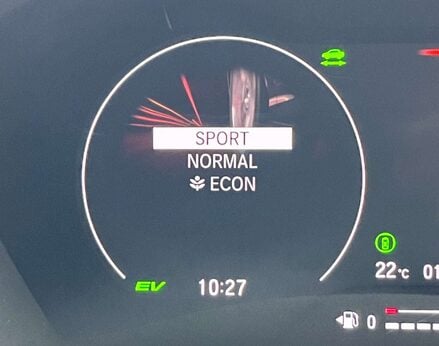 Honda HR-V 1.5 HR-V Elegance i-MMD CVT 5dr 28