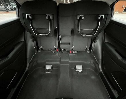 Honda HR-V 1.5 HR-V Elegance i-MMD CVT 5dr 64