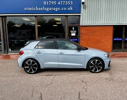 Audi A1 1.0 A1 Sportback 25 TFSI Black Edition Semi-Auto 5dr 10