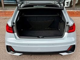 Audi A1 1.0 A1 Sportback 25 TFSI Black Edition Semi-Auto 5dr 63