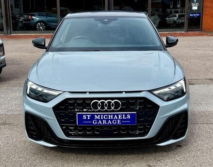 Audi A1 1.0 A1 Sportback 25 TFSI Black Edition Semi-Auto 5dr 5