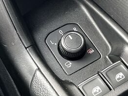 Audi A1 1.0 A1 Sportback 25 TFSI Black Edition Semi-Auto 5dr 57