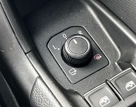 Audi A1 1.0 A1 Sportback 25 TFSI Black Edition Semi-Auto 5dr 57