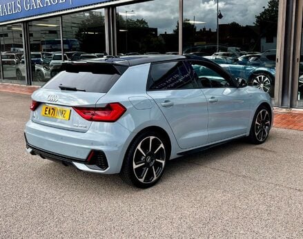 Audi A1 1.0 A1 Sportback 25 TFSI Black Edition Semi-Auto 5dr 8