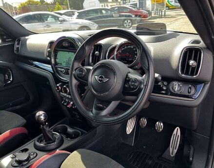 Mini Countryman 2.0 Countryman John Cooper Works 4WD 5dr 18