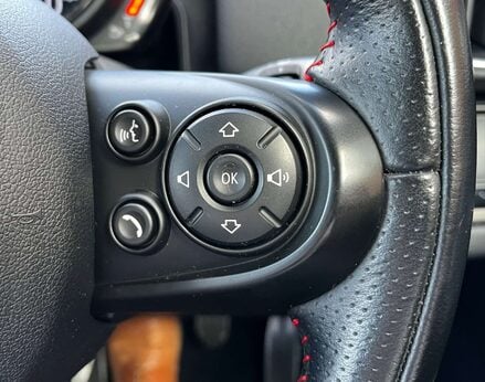 Mini Countryman 2.0 Countryman John Cooper Works 4WD 5dr 56