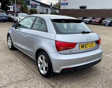 Audi A1 1.0 A1 Sport TFSI Semi-Auto 3dr 9