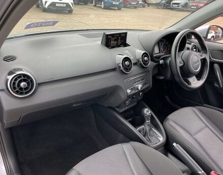 Audi A1 1.0 A1 Sport TFSI Semi-Auto 3dr 26