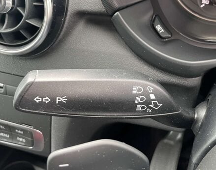 Audi A1 1.0 A1 Sport TFSI Semi-Auto 3dr 48