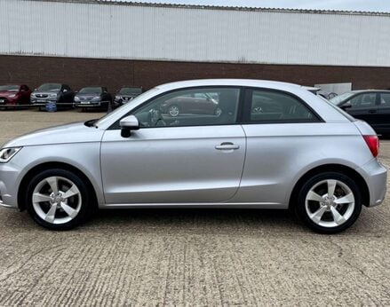 Audi A1 1.0 A1 Sport TFSI Semi-Auto 3dr 11