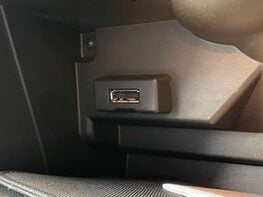 Audi A1 1.0 A1 Sport TFSI Semi-Auto 3dr 38