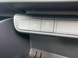 Audi A1 1.0 A1 Sport TFSI Semi-Auto 3dr 42