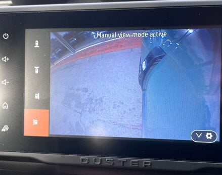 Dacia Duster 1.0 Duster Journey TCE 4x2 5dr 31