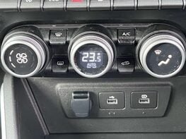 Dacia Duster 1.0 Duster Journey TCE 4x2 5dr 51