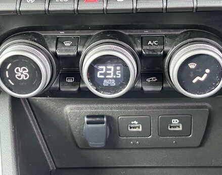 Dacia Duster 1.0 Duster Journey TCE 4x2 5dr 51