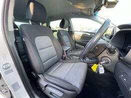 Hyundai TUCSON 1.6 Tucson SE Nav GDi 2WD 5dr 58
