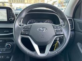 Hyundai TUCSON 1.6 Tucson SE Nav GDi 2WD 5dr 19