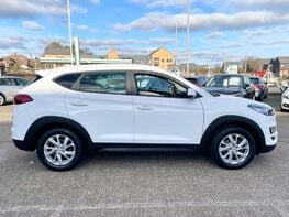 Hyundai TUCSON 1.6 Tucson SE Nav GDi 2WD 5dr 10