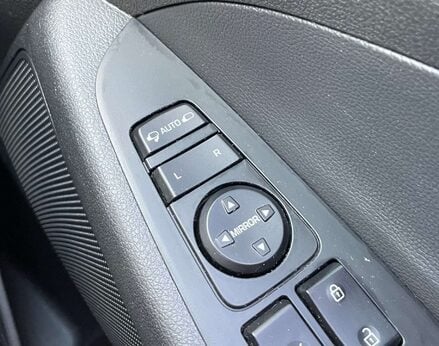 Hyundai TUCSON 1.6 Tucson SE Nav GDi 2WD 5dr 56