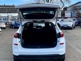 Hyundai TUCSON 1.6 Tucson SE Nav GDi 2WD 5dr 64