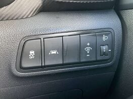 Hyundai TUCSON 1.6 Tucson SE Nav GDi 2WD 5dr 55