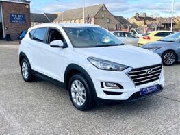 Hyundai TUCSON 1.6 Tucson SE Nav GDi 2WD 5dr 4