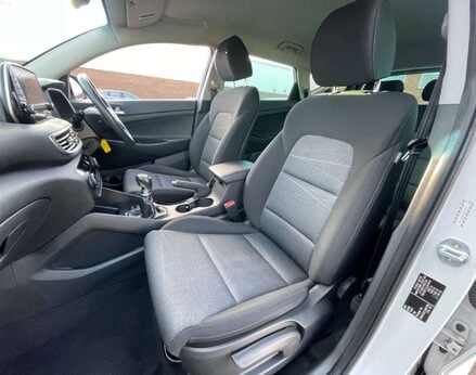 Hyundai TUCSON 1.6 Tucson SE Nav GDi 2WD 5dr 60