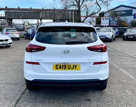 Hyundai TUCSON 1.6 Tucson SE Nav GDi 2WD 5dr 6
