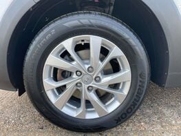 Hyundai TUCSON 1.6 Tucson SE Nav GDi 2WD 5dr 14