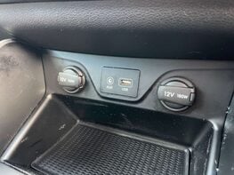 Hyundai TUCSON 1.6 Tucson SE Nav GDi 2WD 5dr 48