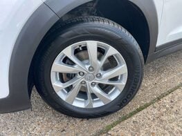 Hyundai TUCSON 1.6 Tucson SE Nav GDi 2WD 5dr 2