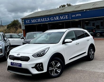 Kia Niro 1.6 Niro 2 HEV Semi-Auto 5dr 1