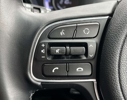 Kia Niro 1.6 Niro 2 HEV Semi-Auto 5dr 53