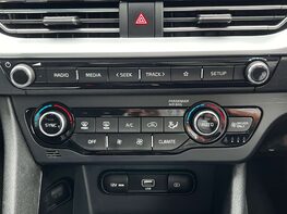 Kia Niro 1.6 Niro 2 HEV Semi-Auto 5dr 49