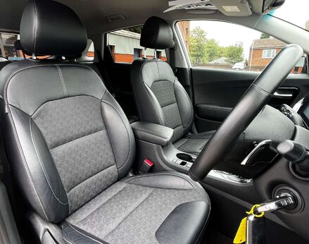 Kia Niro 1.6 Niro 2 HEV Semi-Auto 5dr 62