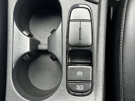 Kia Niro 1.6 Niro 2 HEV Semi-Auto 5dr 52