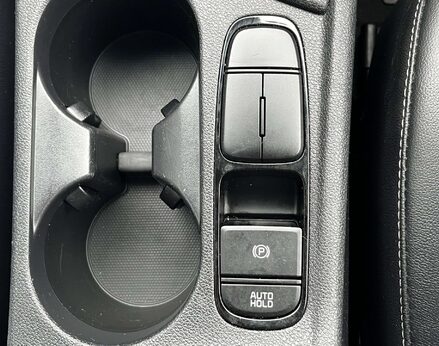 Kia Niro 1.6 Niro 2 HEV Semi-Auto 5dr 52