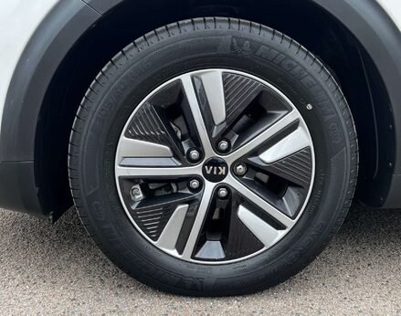 Kia Niro 1.6 Niro 2 HEV Semi-Auto 5dr 13