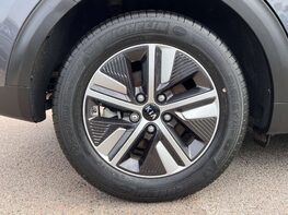 Kia Niro 1.6 Niro 2 Semi-Auto 5dr 15