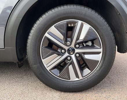 Kia Niro 1.6 Niro 2 Semi-Auto 5dr 14