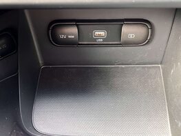 Kia Niro 1.6 Niro 2 Semi-Auto 5dr 56