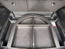 Kia Niro 1.6 Niro 2 Semi-Auto 5dr 76