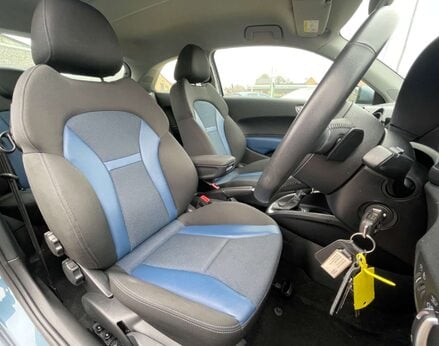 Audi A1 1.0 A1 Sport Nav TFSI Semi-Auto 3dr 56