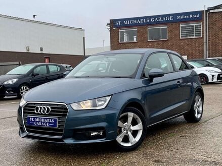 Audi A1 1.0 A1 Sport Nav TFSI Semi-Auto 3dr