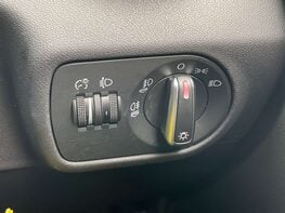 Audi A1 1.0 A1 Sport Nav TFSI Semi-Auto 3dr 53