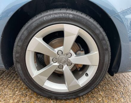 Audi A1 1.0 A1 Sport Nav TFSI Semi-Auto 3dr 15