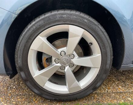 Audi A1 1.0 A1 Sport Nav TFSI Semi-Auto 3dr 13