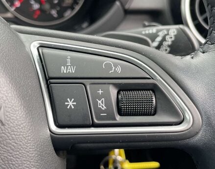 Audi A1 1.0 A1 Sport Nav TFSI Semi-Auto 3dr 47